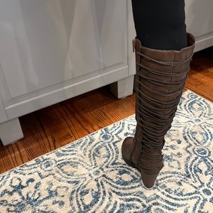 Knee high boots 6.5